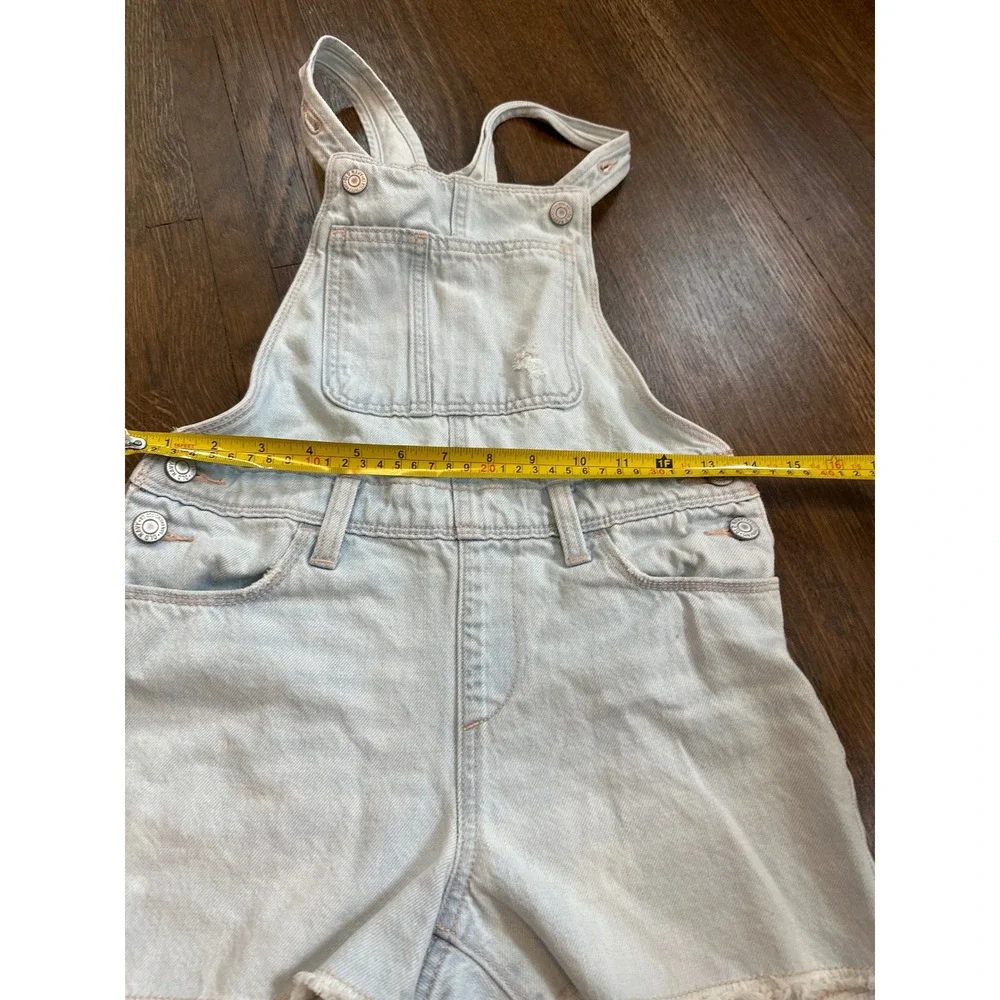 Old Navy‎ Girls Light Wash Denim Shortalls Bib Overalls Size L 10-12 Frayed Hem